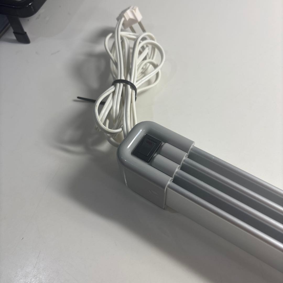 窓下電気ヒーター 125W 日本製　結露防止