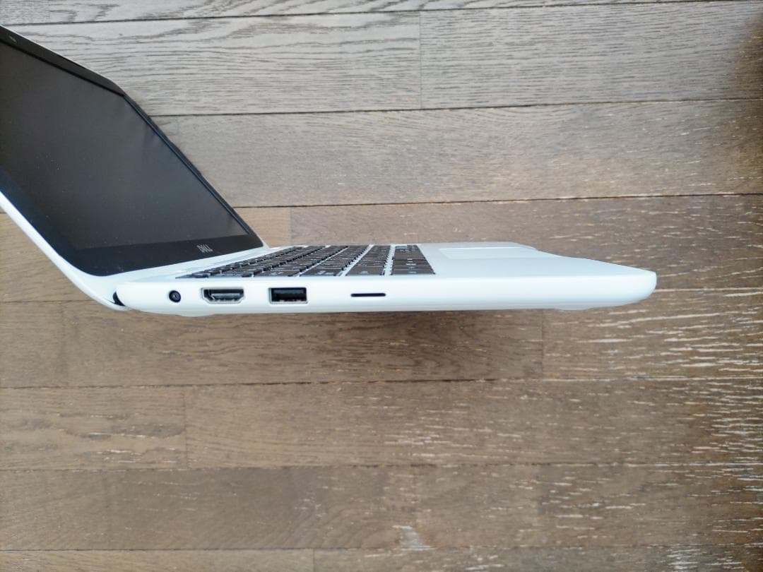 美品 使用約20時間 DELL小型ノート Windows11 オフィス2019