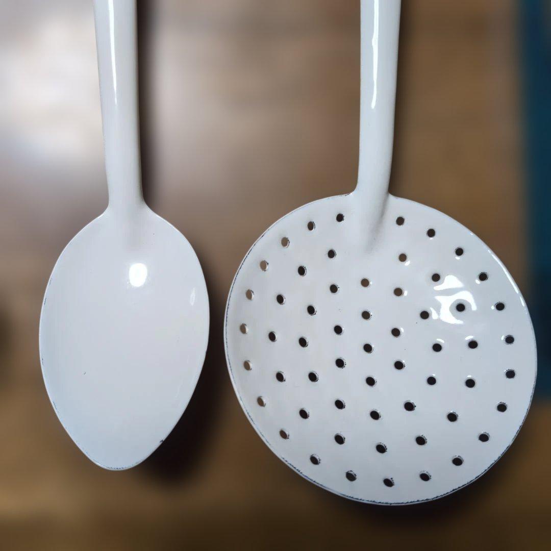 イマン、ホーローレードルラックセット