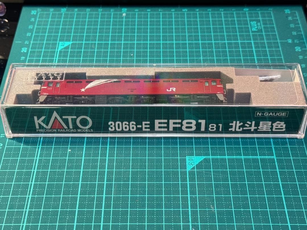 KATO 3066-E ＥＦ８１ 北斗星色