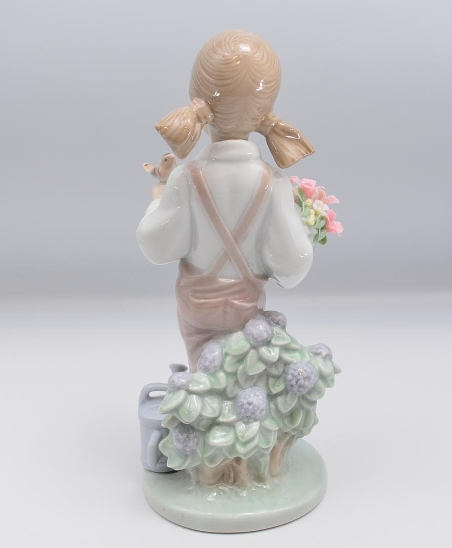 春　Spring　＃5217　No.11　★リヤドロ　スペイン　光沢仕上げ　絶版