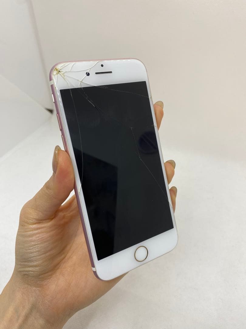 Iphone 7 128GB Sim フリー　45668