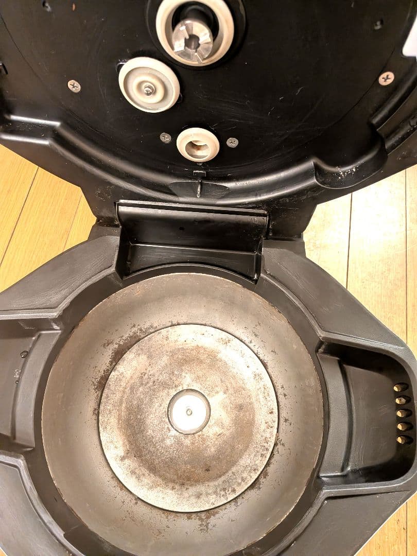 ヘルシオ　ホットクック　電気圧力鍋 ホワイト2.4　KN-HW24G-W