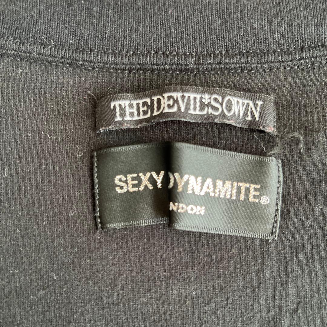 HYDE★レア品★新品未使用★バッジ付☆ デビルズオウン　コラボTシャツ　ラルク