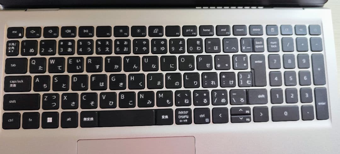 【25年3月購入】Dell inspiron15 16GB 512GB