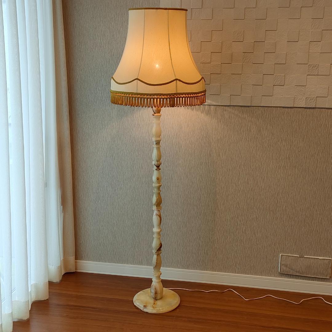アンティーク　 スタンドランプ　大理石　フリンジシェード　照明　A8