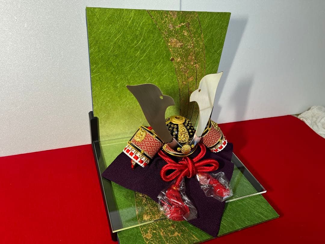 8号中白赤縅　大鍬形の兜　セット