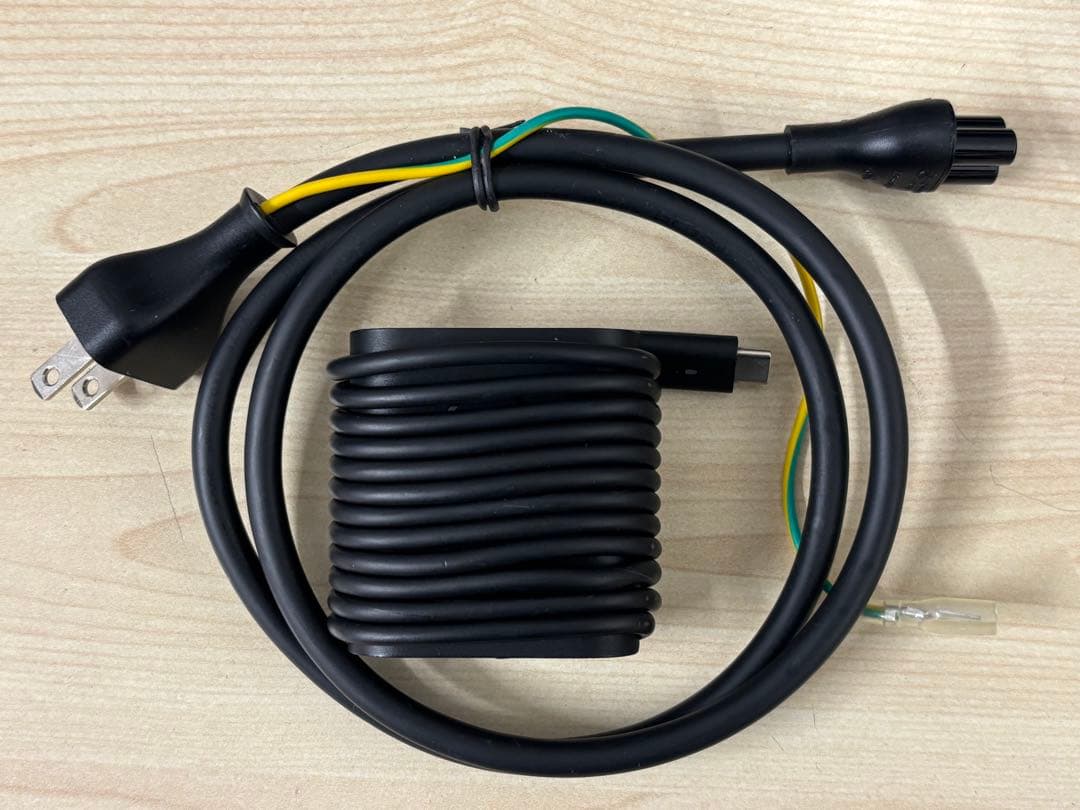 Windowsノート本体 DELL XPS 13 9380 / i3-8145U 03