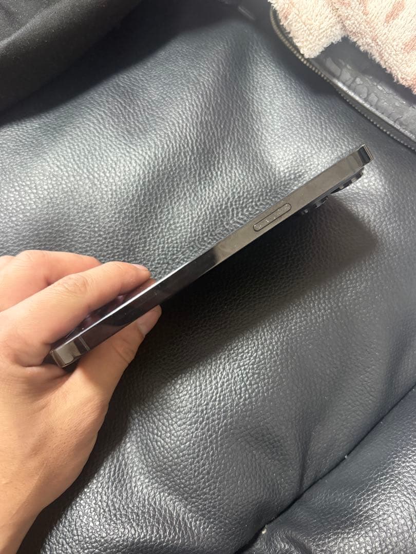 ユウ iPhone14promax