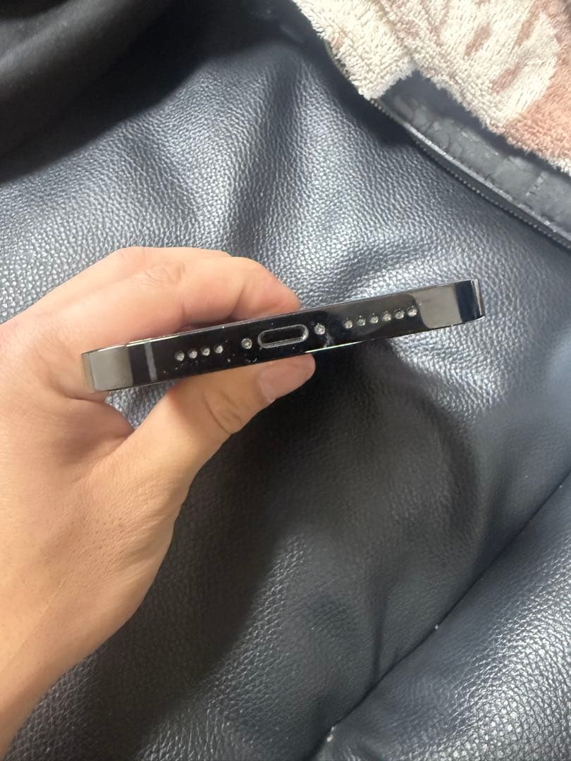 ユウ iPhone14promax