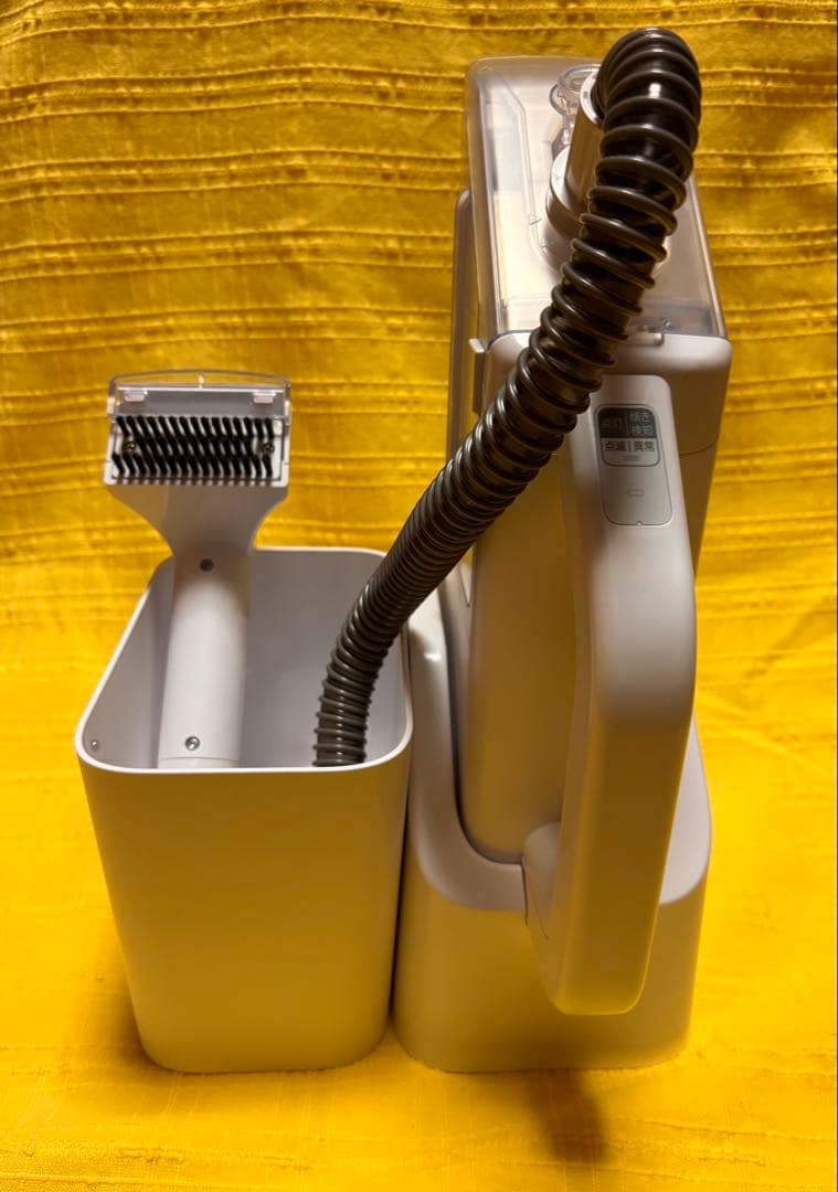 アイリスオーヤマ 充電式ハンディリンサークリーナー RNSK-B200D-W