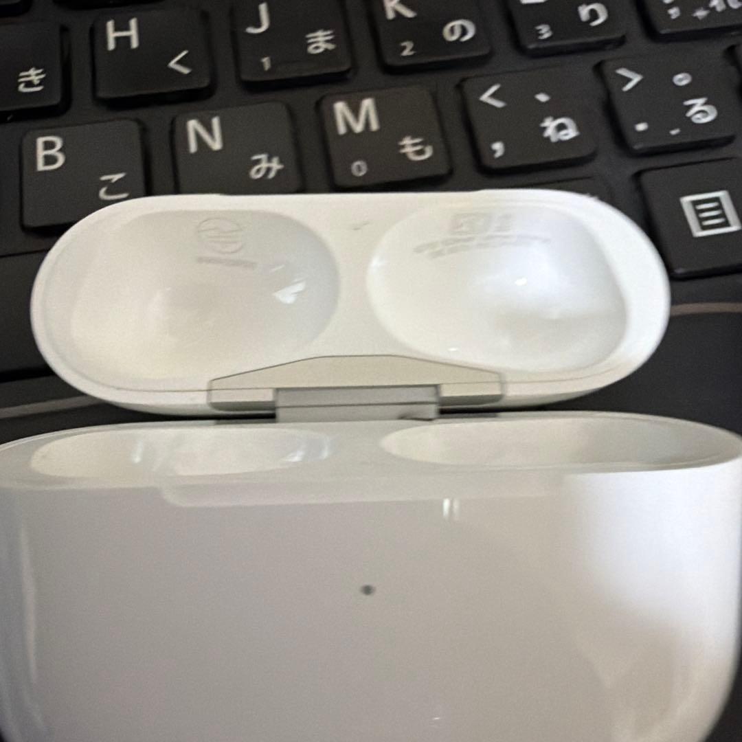 AirPods Pro第2世代 本体 lightningタイプ