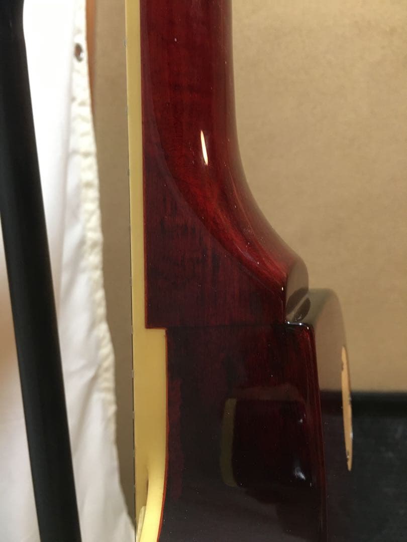 エピフォン　レスポール