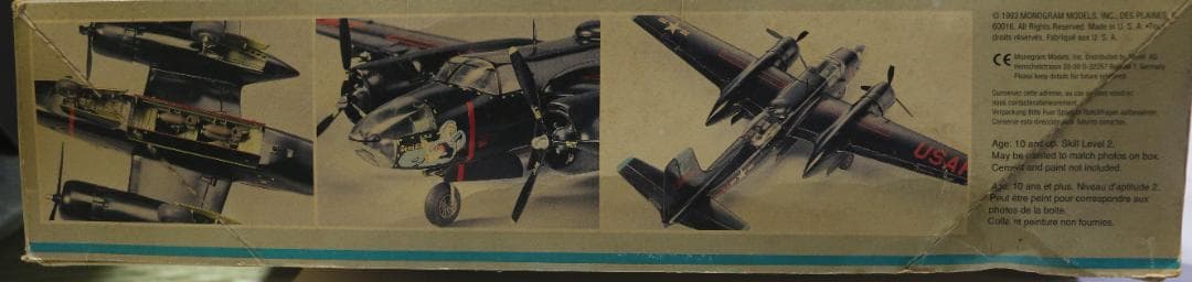 貴重モノグラム製　A/Ｂー２６Ｃ　インベーダー　1／４８　プラモデル　未組立