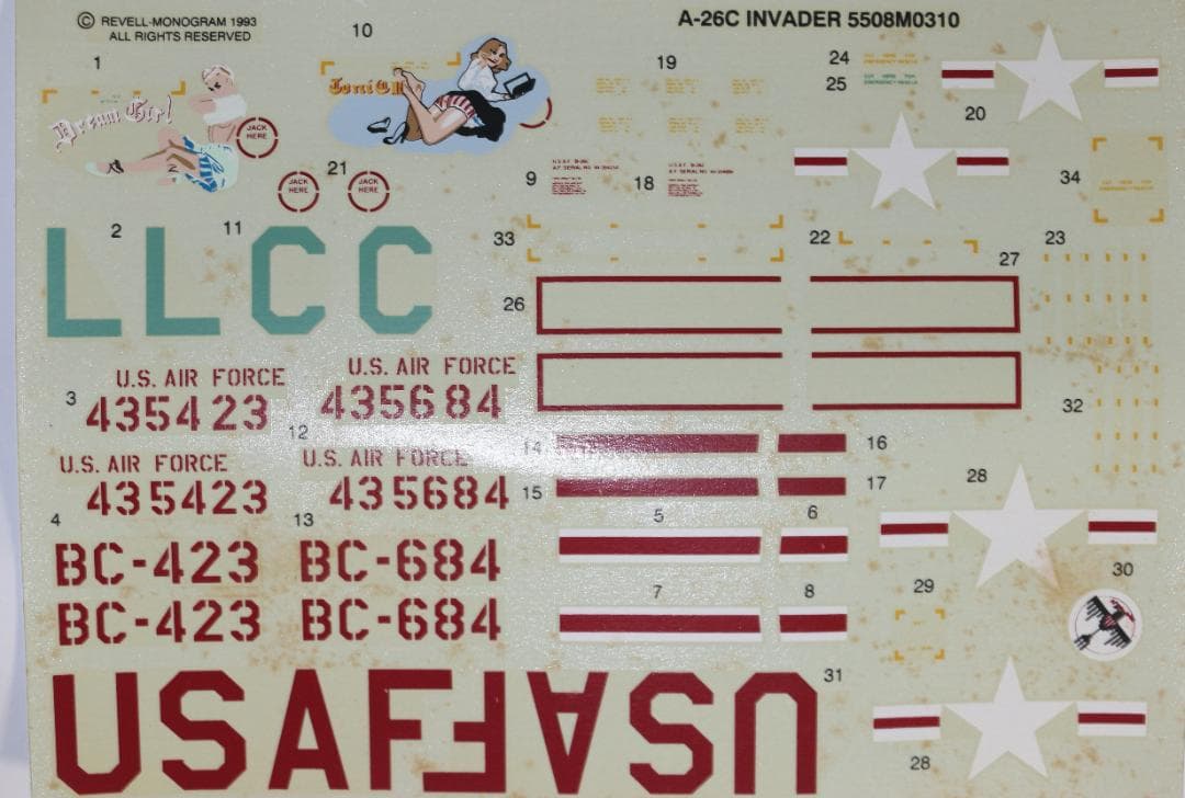 貴重モノグラム製　A/Ｂー２６Ｃ　インベーダー　1／４８　プラモデル　未組立