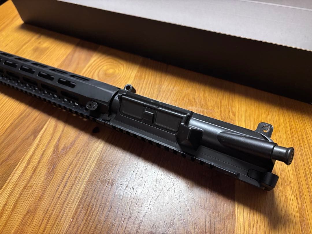 GBLS アッパーと【実物】BCMレール