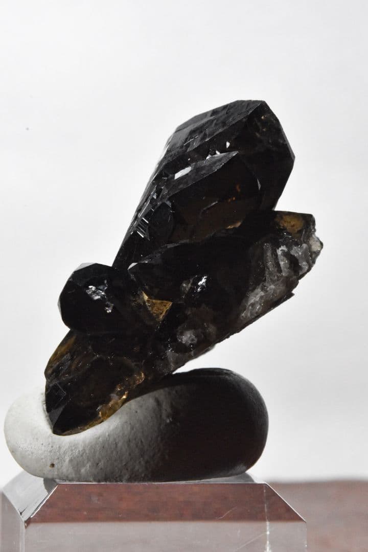 ★ガウリシャンカール産 モリオングインデル