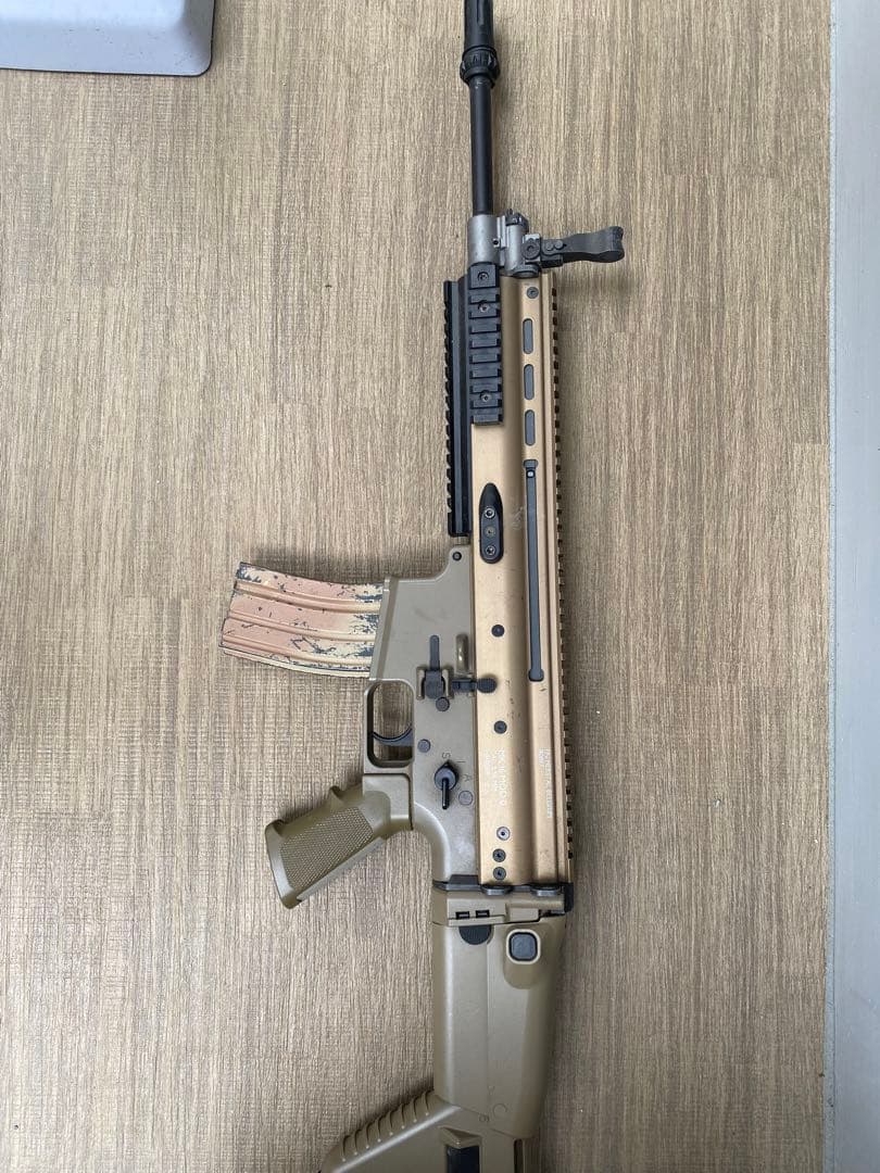 【最終値下げ】東京マルイ　次世代電動ガン　SCAR L