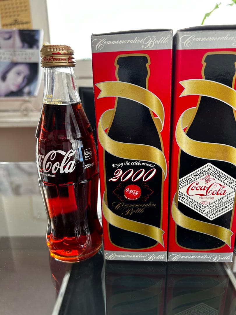 記念コカコーラ　アメ車のミニカーオマケ付き