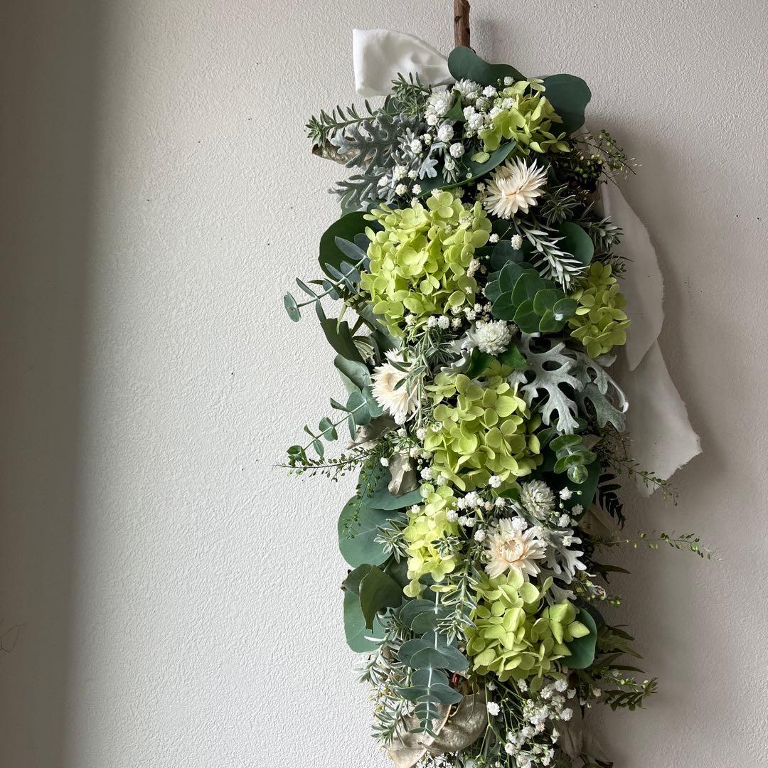 アナベルとユーカリのホワイトグリーンな2Wayガーランド　貝細工　千日紅