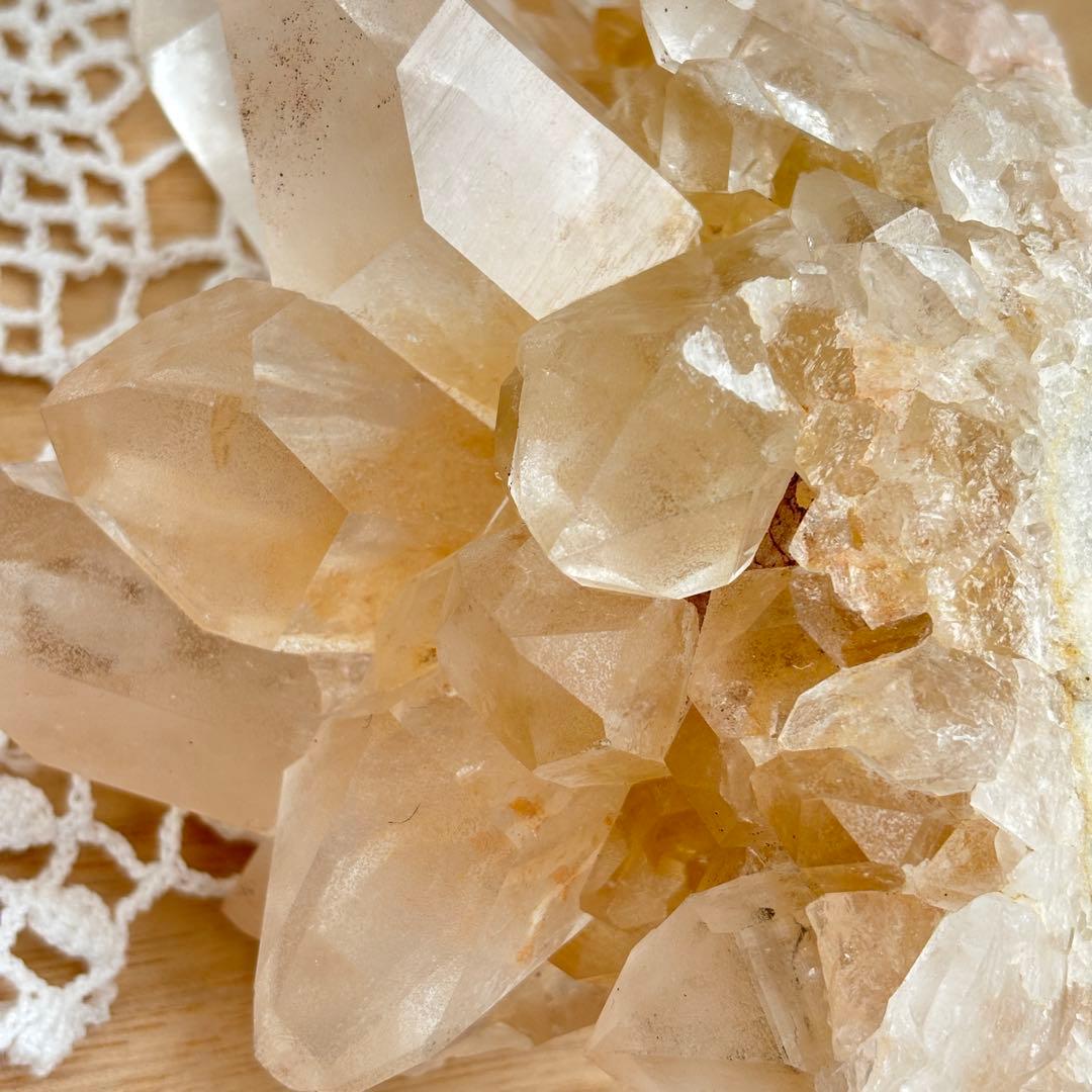 天然石　ポイント大きめ　ヒマラヤ水晶　ピンクなのにオレンジ？