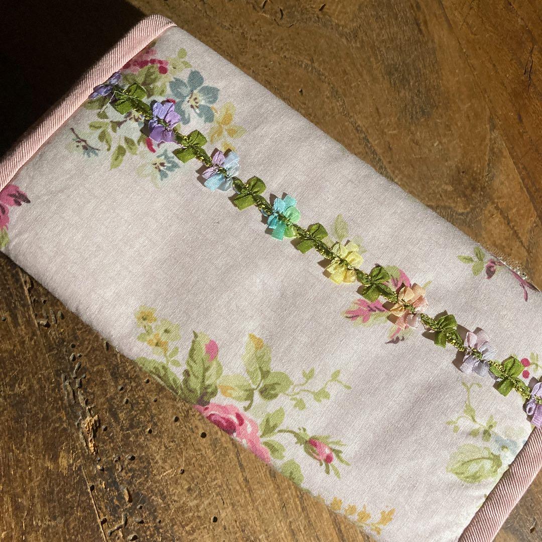 ビクトリアン長財布