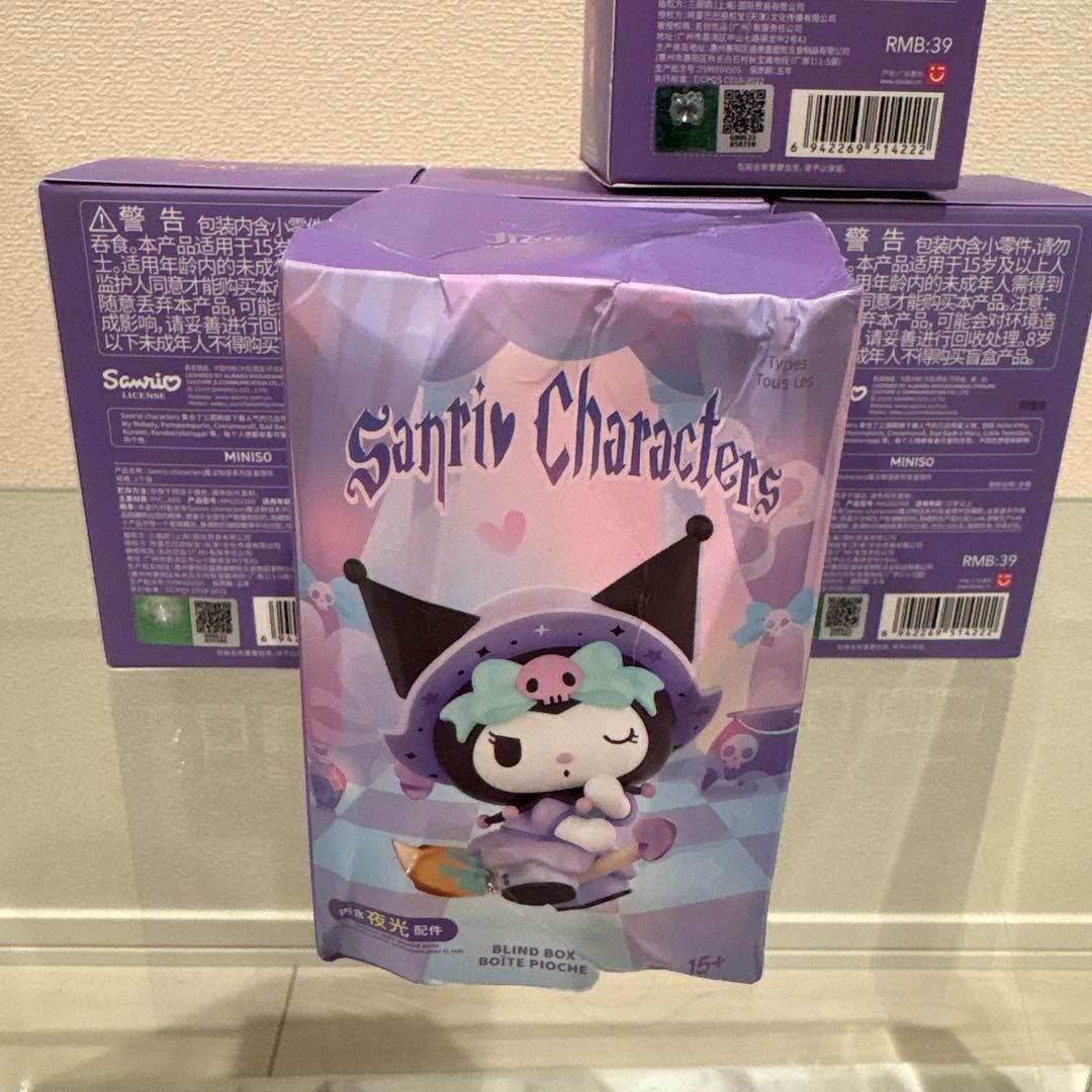 MINISO サンリオ　ランダムフィギュア5個