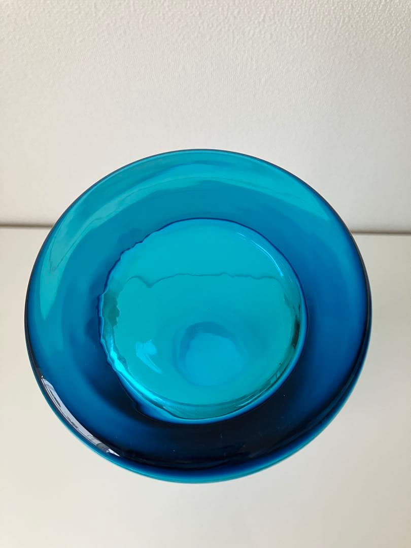 ガラス製フラワーベース