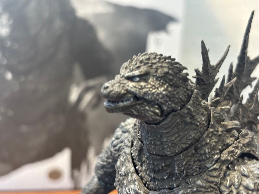 【美品】　S.H.MonsterArts ゴジラ2023マイナスカラーVer.