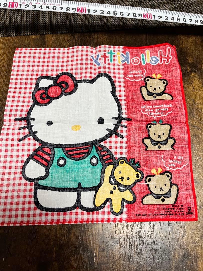 レトロ　1989年　サンリオ　Sanrio ハローキティ　昔のハンカチ　英語文字