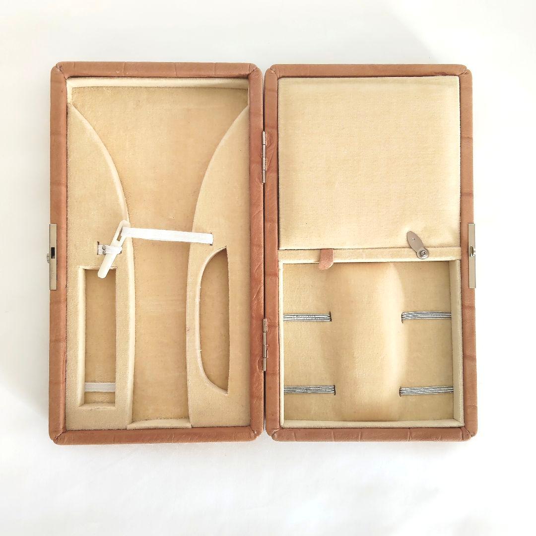 撥ケース 長唄・津軽三味線用 本革 一丁撥入れ 小物収納付き