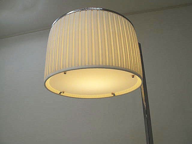 森川製作所 フロアスタンド 調光機能 高級ホテル仕様 　モダンスタイル