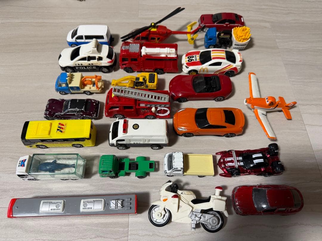 トミカ各種