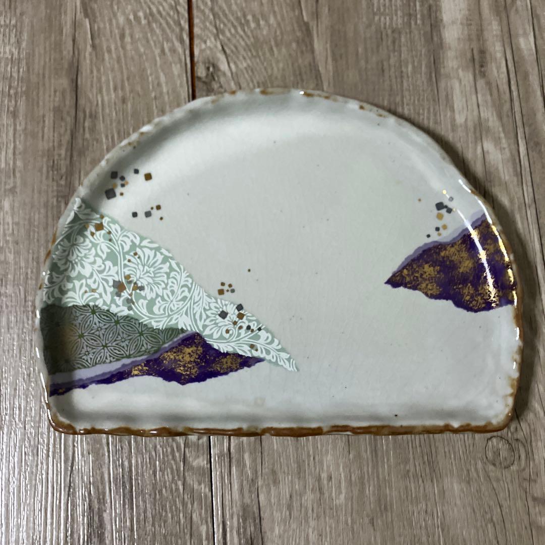 E-1 【極美品】高級 和食器 半月皿 5枚セット 金銀彩 和紙風お正月 銘々皿