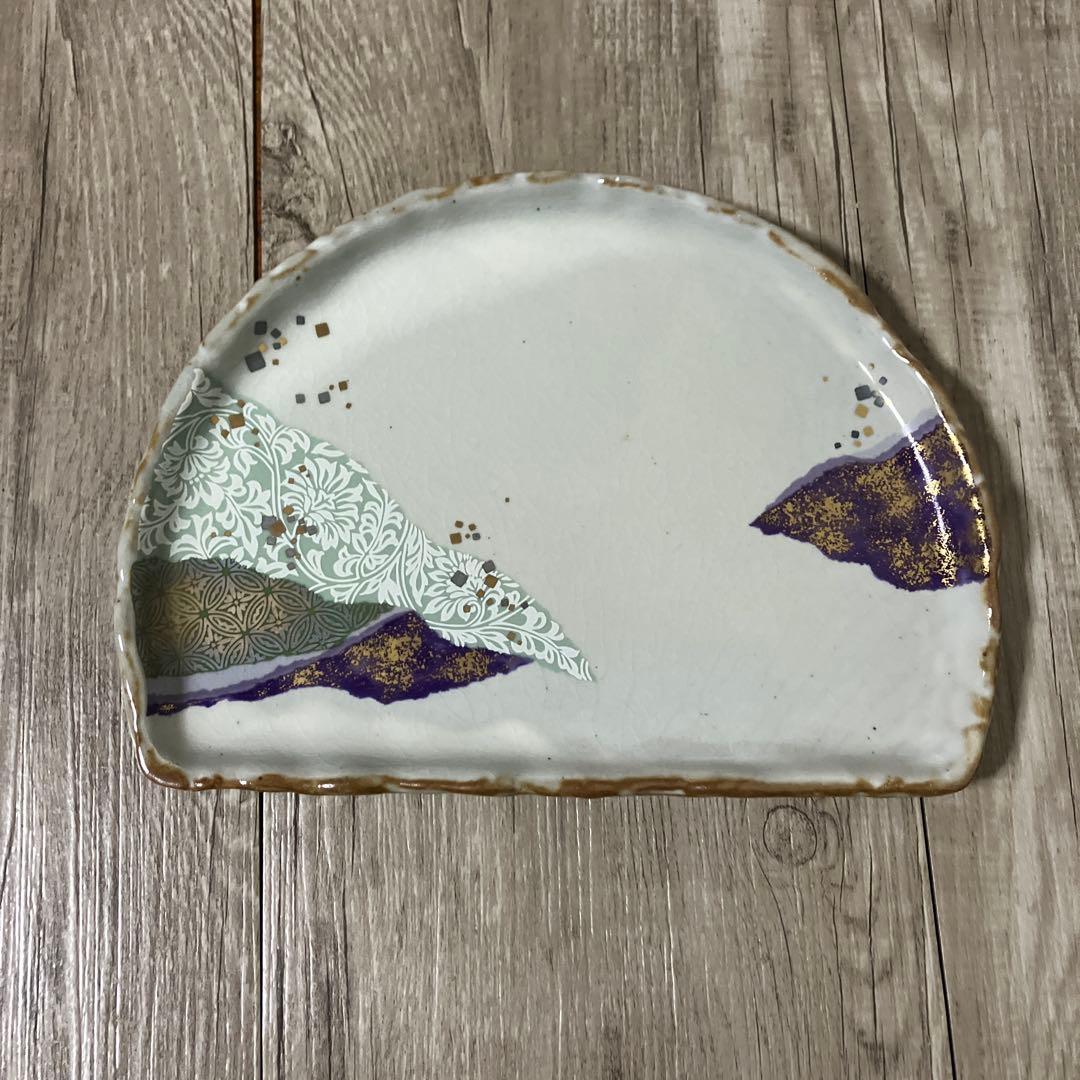 E-1 【極美品】高級 和食器 半月皿 5枚セット 金銀彩 和紙風お正月 銘々皿