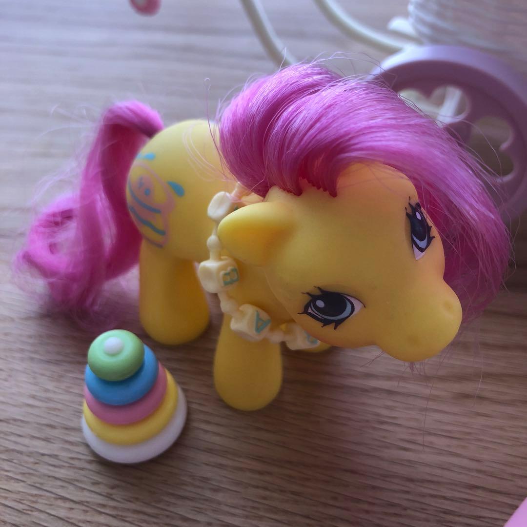 G1マイリトルポニー♡ベビーカー（バギー）♡母乳瓶♡ネックレスつき