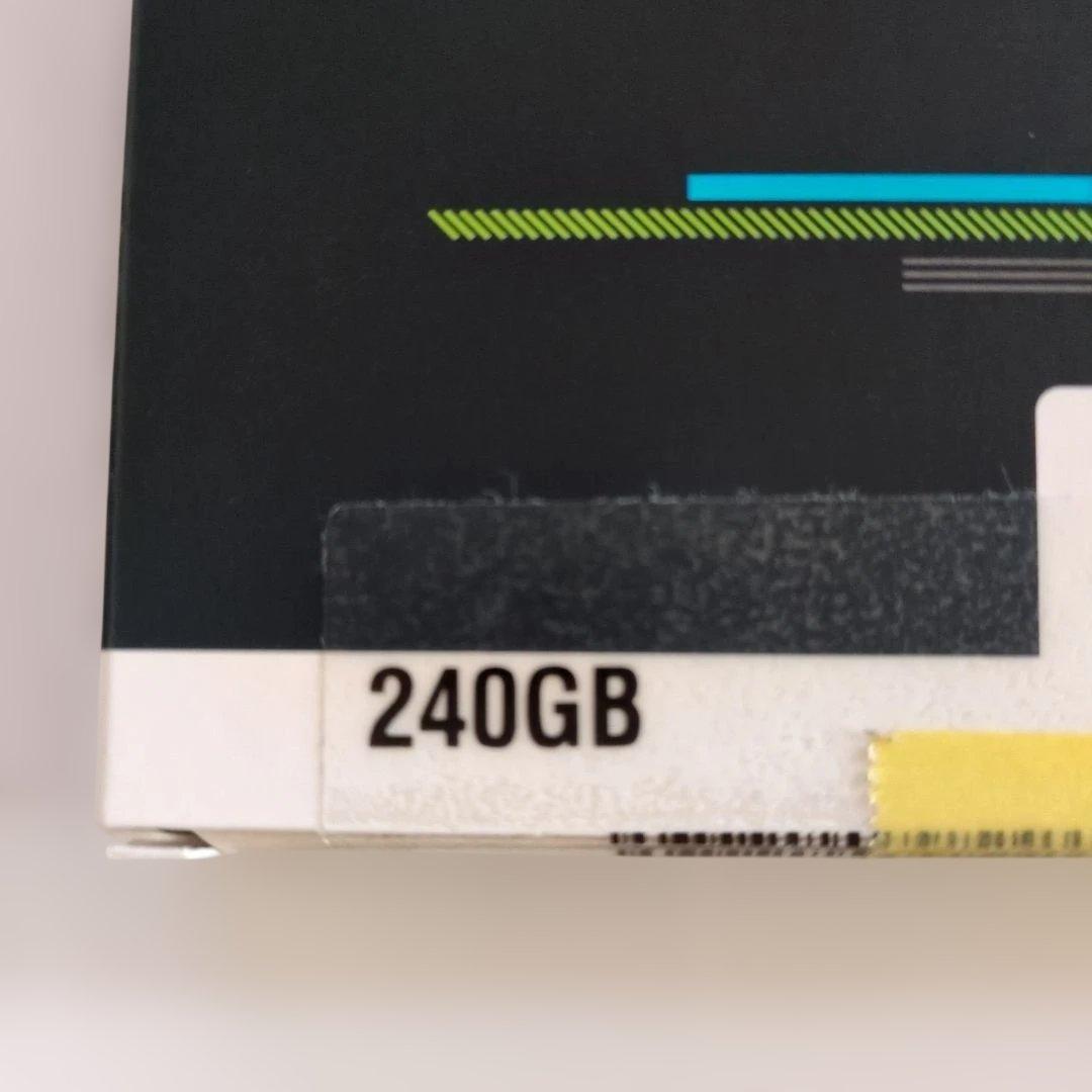 Crucial BX500 240GB 2.5インチ SSD