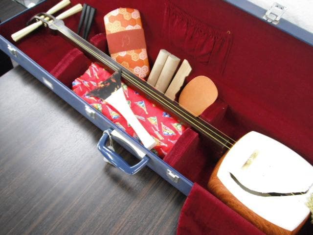 K81 三味線和 楽器 弦楽器 ケース付き