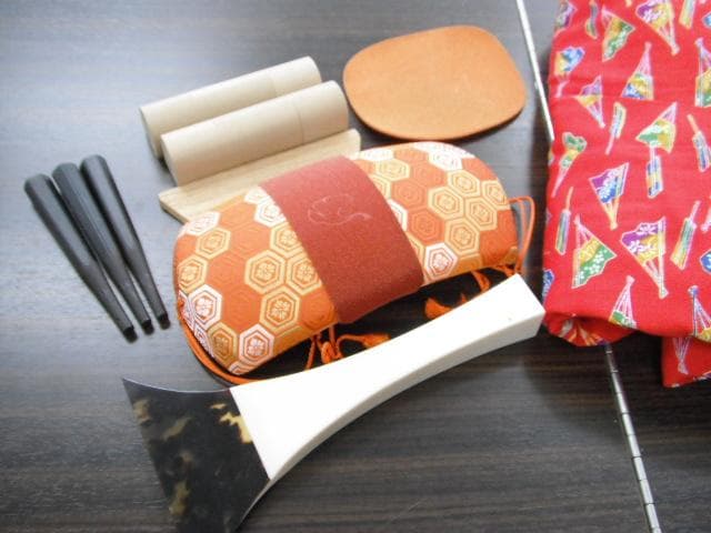 K81 三味線和 楽器 弦楽器 ケース付き