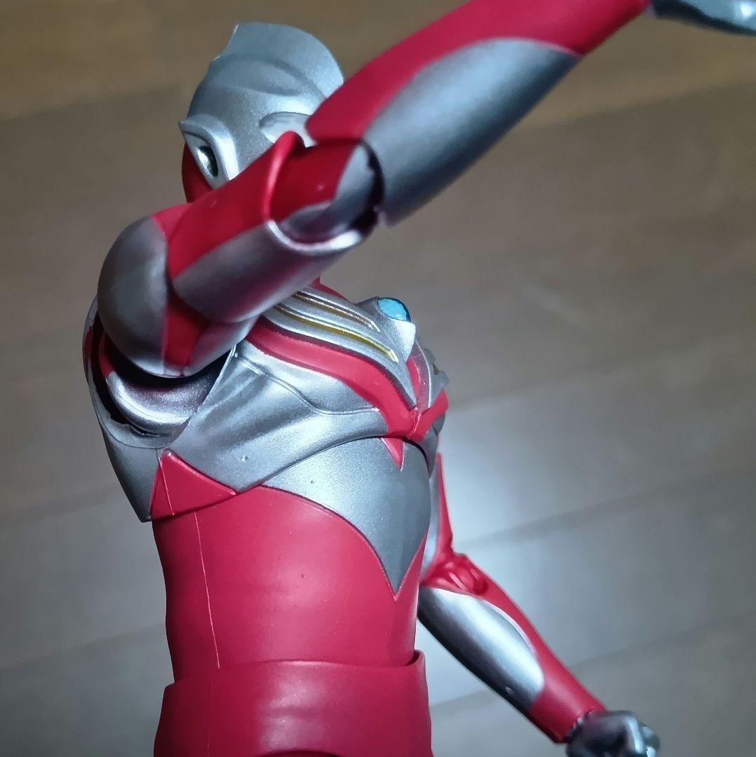 S.H.Figuarts 真骨彫 ウルトラマンティガ 3タイプセット