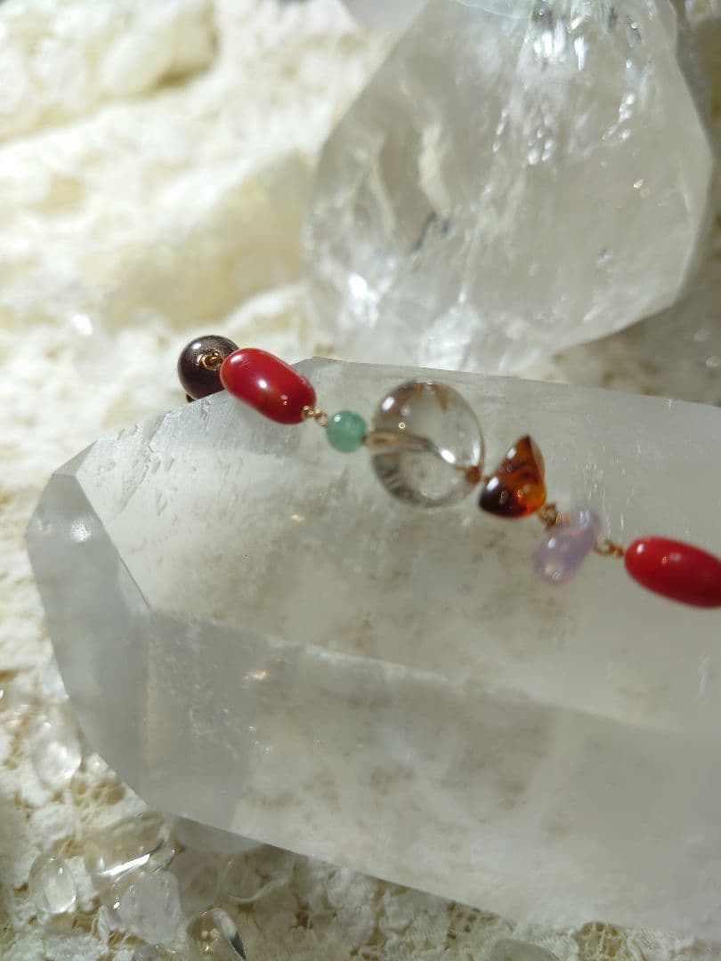 ラリマー、ルチルクォーツ、アンバー、ミラーボールカットアメジストなど