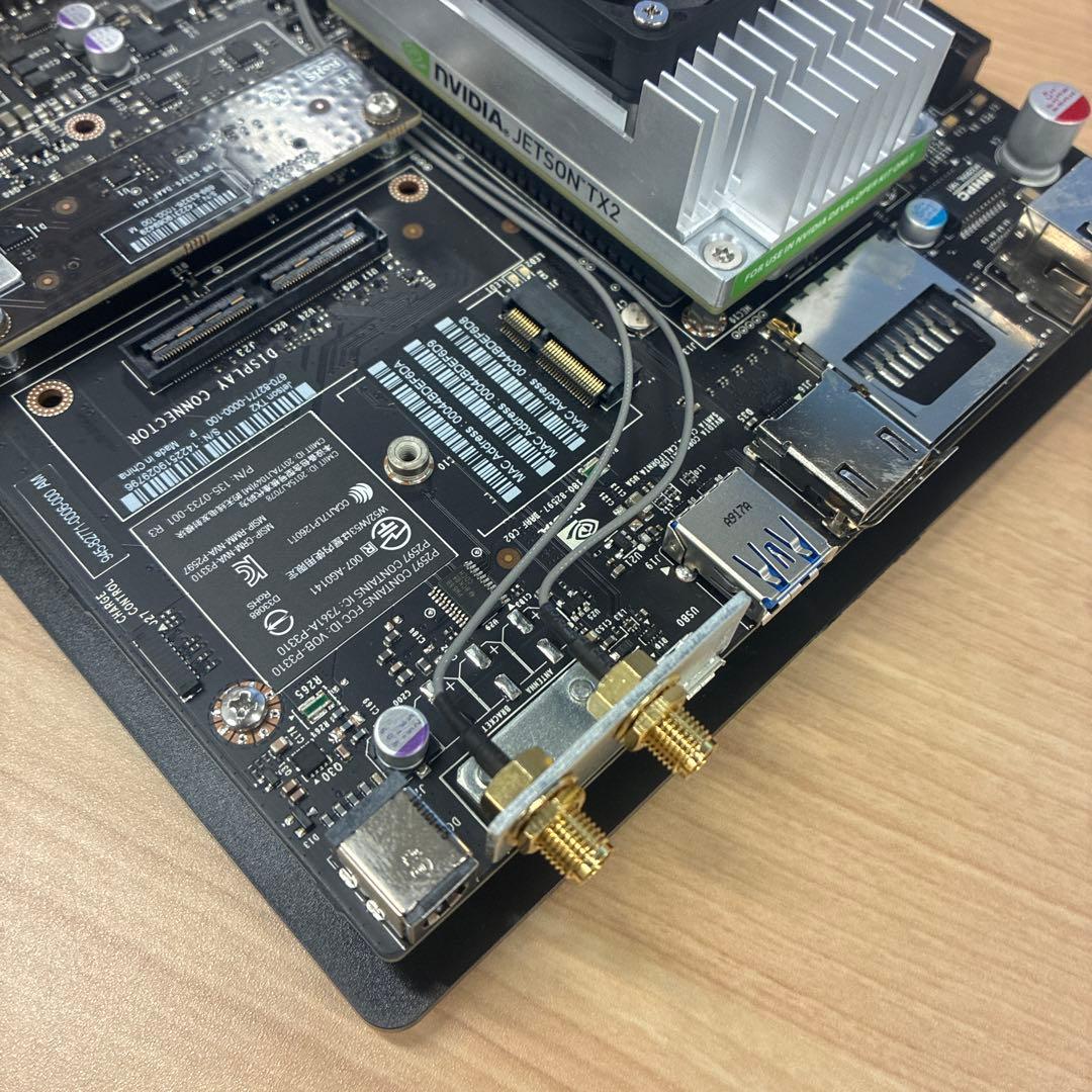 NVIDIA Jetson TX2 開発者キット(付属品無し)