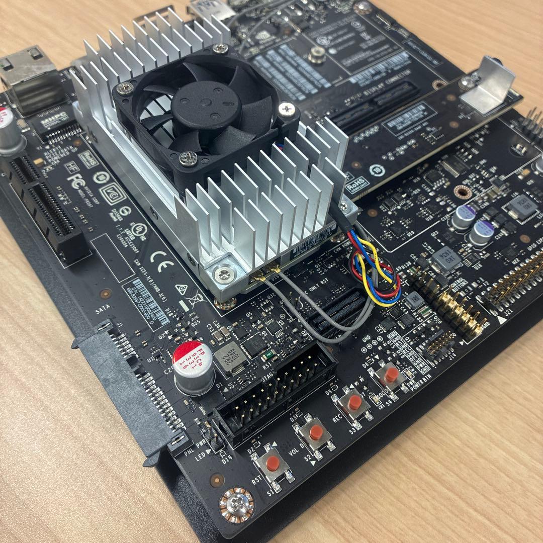 NVIDIA Jetson TX2 開発者キット(付属品無し)