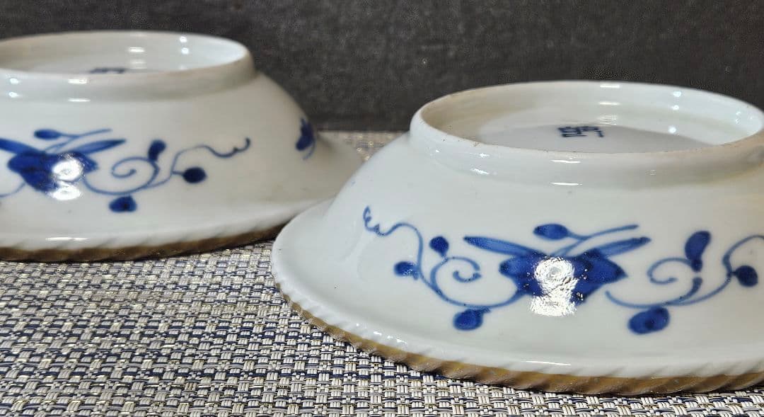 上作品❗】江戸末期　古伊万里　染錦　見込に鹿　花に鳳凰　15.3cm膾皿深皿2客