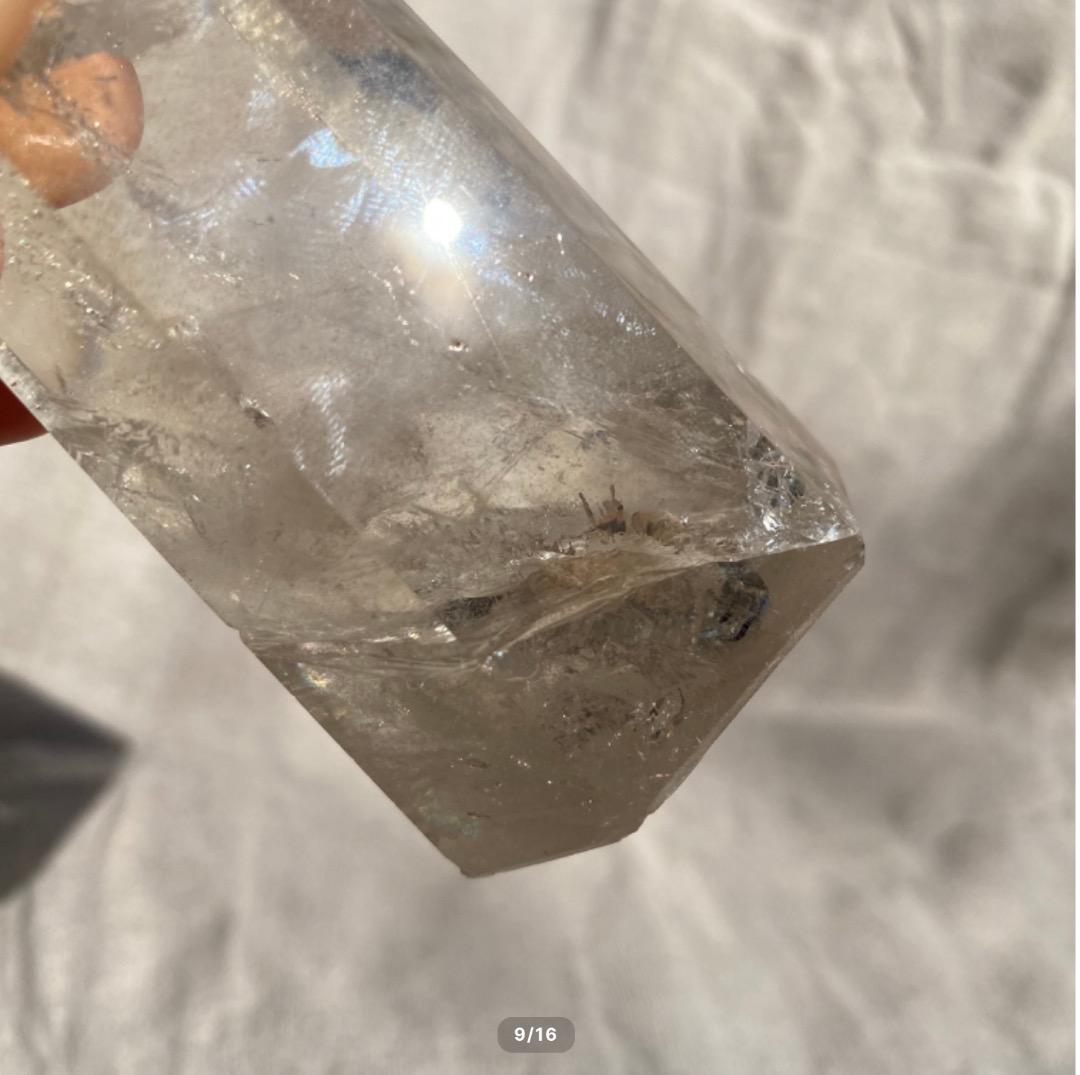 【スモーキークオーツ　タワー　虹入り】