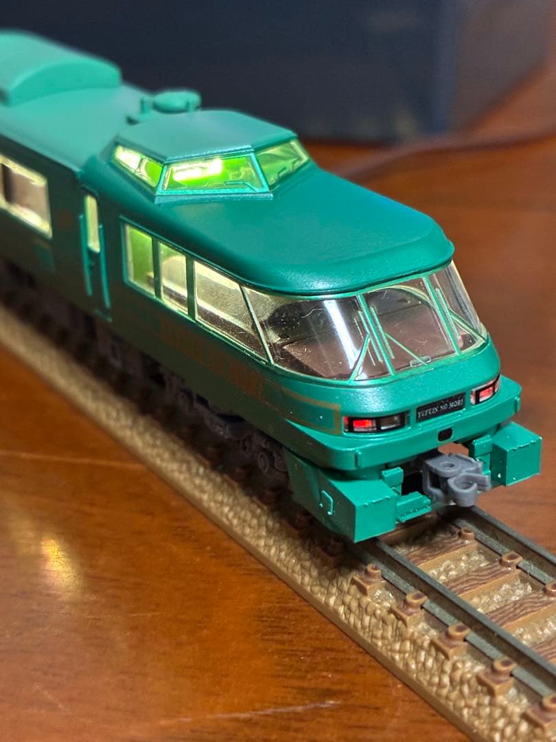 キハ183系　ゆふいんの森4両　マイクロエース ライト室内灯点灯動力動作確認済