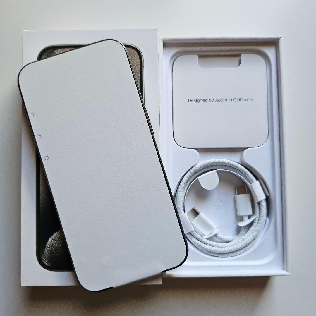 新品★Apple iPhone 15 Pro 128GB ナチュラルチタニウム