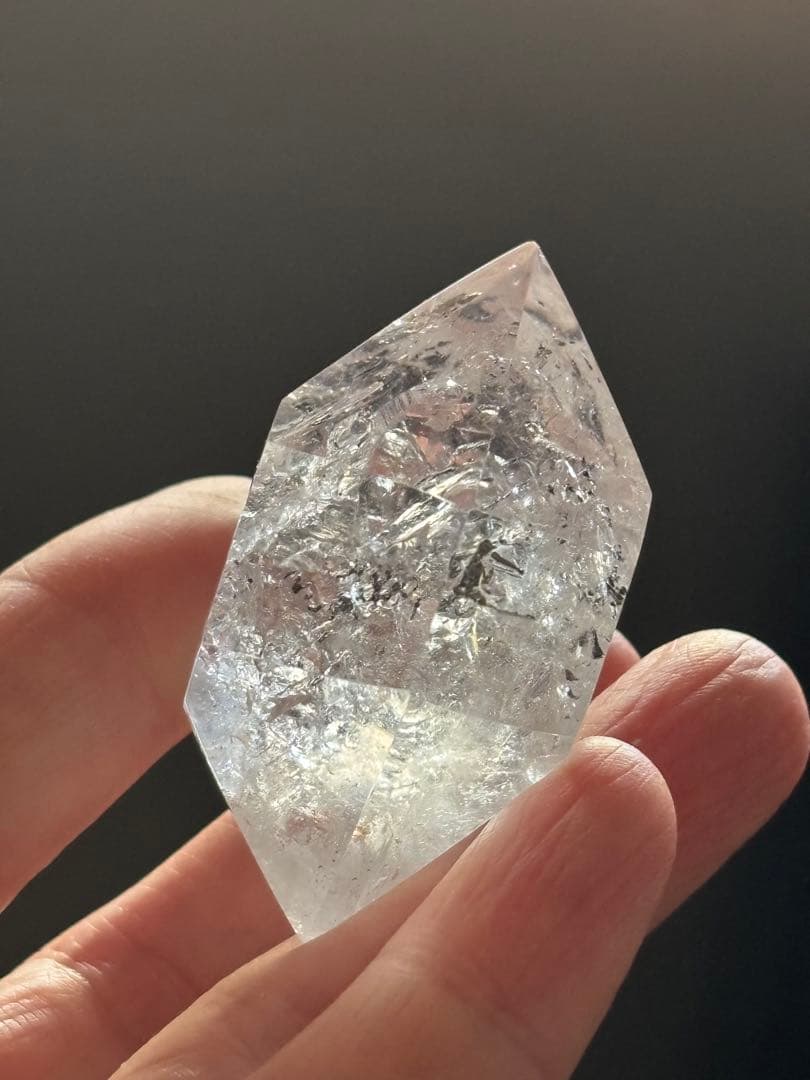水入り水晶　行動範囲広い　エンハイドロ　透明度高い　65g 天然石