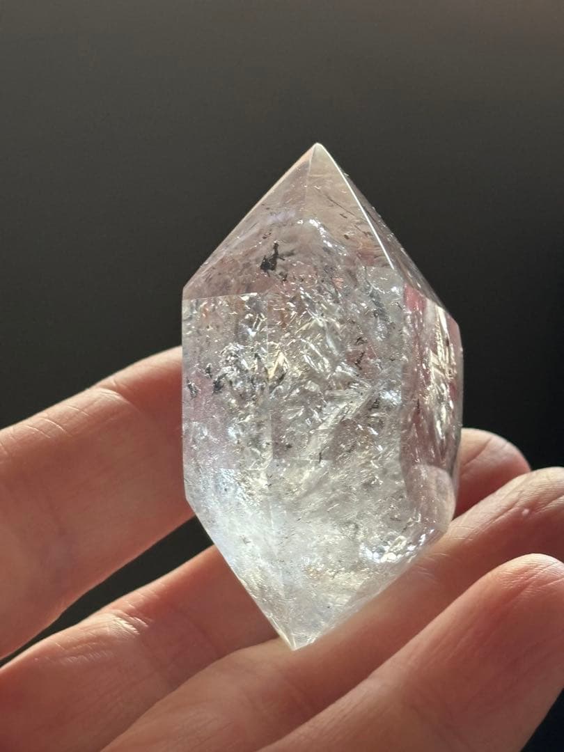 水入り水晶　行動範囲広い　エンハイドロ　透明度高い　65g 天然石