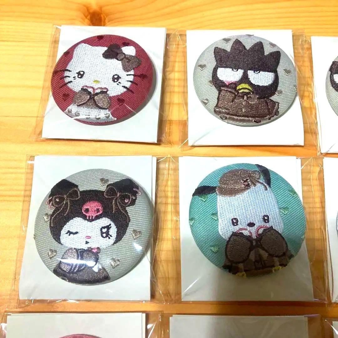 サンリオ　刺繍缶バッジ　コンプリート　クロミ　ハンギョドン　ハローキティ